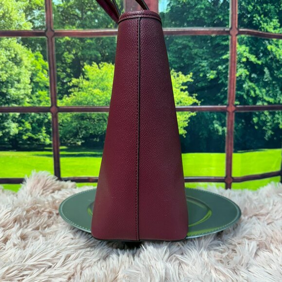 EUC Kate Spade Lori Large Textured Tote- Blackberry w/ COA - Picture 12 of 12